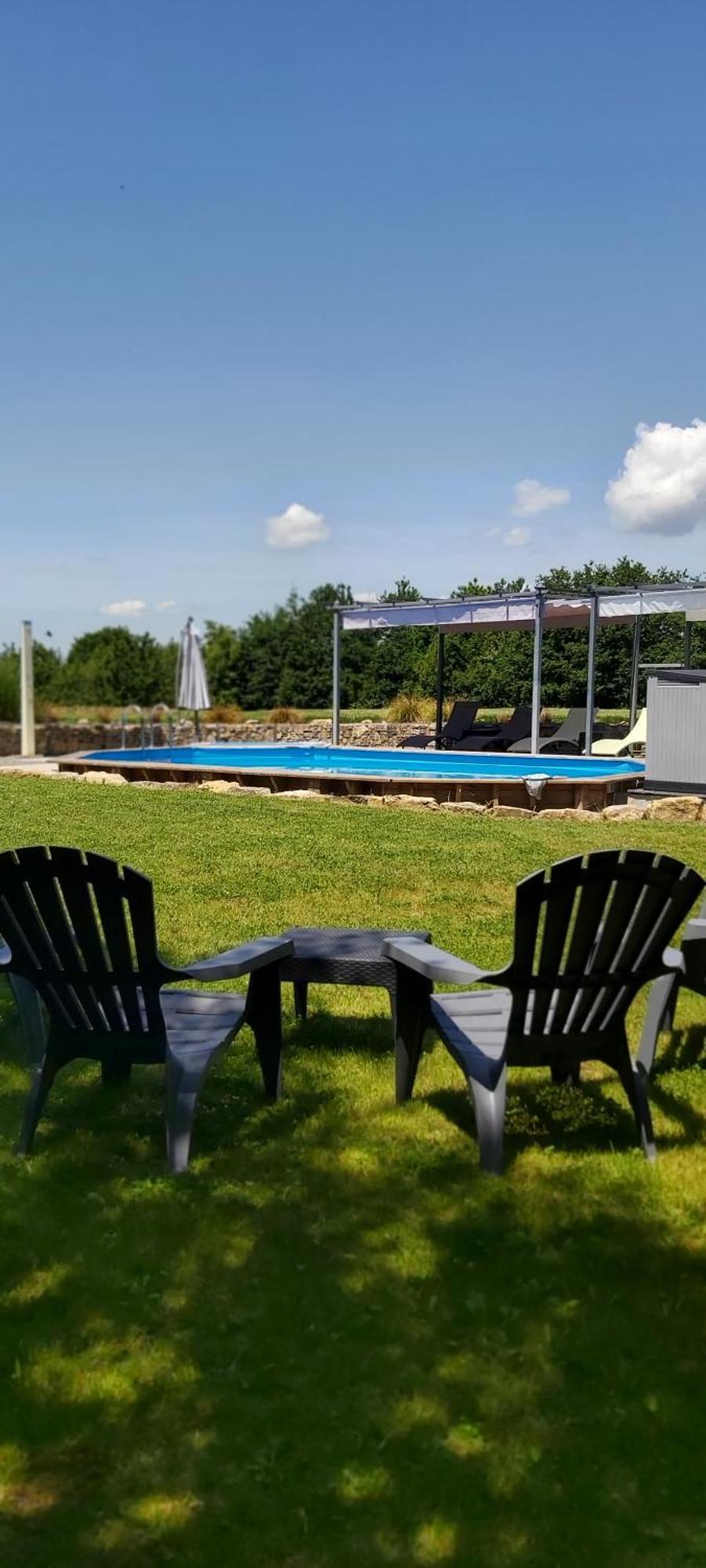 Beautiful 2 Bed Cottage With Swimming Pool Pagéas الغرفة الصورة