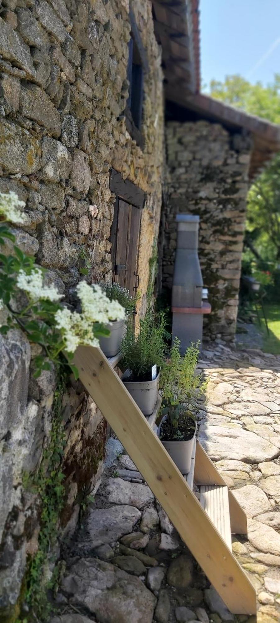 Beautiful 2 Bed Cottage With Swimming Pool Pagéas الغرفة الصورة